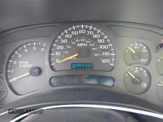 2005 Chevrolet Silverado 1500 Work Truck with VIN 1GCEC14X15Z246813, listed as a IAAI auction lot 41763107 with 282,823 mi miles. Bid and sale history available at carsss.com. Image 7.