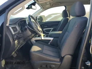 2021 Nissan Titan SV z VIN 1N6AA1ED3MN514501, wystawiony jako Copart lot #83474234 z przebiegiem 30 315 mil mil oraz Szkoda całkowita • Salvage title. Historia ofert i sprzedaży dostępna na DreamBid. Obrazek 7.