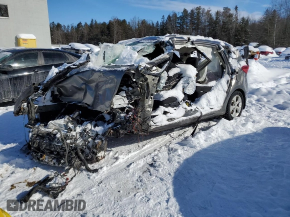 2014 Kia Rondo LX with VIN KNAHT8A39E7066804, listed as a Copart auction lot 45564905 with Not Provided miles and Non Repairable. Bid and sale history available at carsss.com. Image 1.