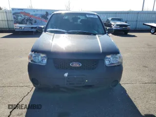 2007 Ford Escape XLS z VIN 1FMYU02Z77KA52643, wystawiony jako Copart lot #50971365 z przebiegiem 183 604 mil mil oraz Szkoda całkowita • Salvage title. Historia ofert i sprzedaży dostępna na DreamBid. Obrazek 5.