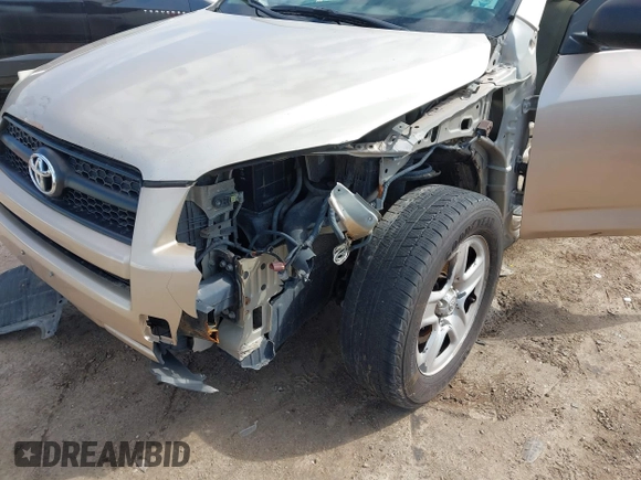 2011 Toyota RAV4 with VIN 2T3BF4DV9BW131656, listed as a IAAI auction lot 41877686 with 271,245 mi miles. Bid and sale history available at carsss.com. Image 6.
