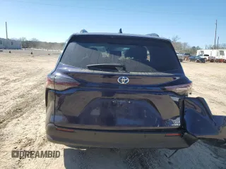 2024 Toyota Sienna XLE with VIN 5TDYRKEC7RS195208, listed as a Copart auction lot 47262295 with 40,960 mi miles and Clean Title. Bid and sale history available at carsss.com. Image 6.