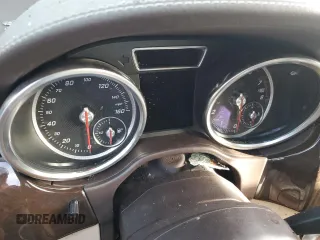 2017 Mercedes-Benz GLS 450 z VIN 4JGDF6EE4HA976307, wystawiony jako Copart lot #47248625 z przebiegiem Nie podano mil oraz Szkoda całkowita • Salvage title. Historia ofert i sprzedaży dostępna na DreamBid. Obrazek 9.
