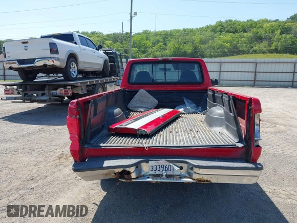 1995 Ford F-150 z VIN 1FTEF15N1SLB72411, wystawiony jako IAAI lot #42526507 z przebiegiem 122 482 mil mil oraz . Historia ofert i sprzedaży dostępna na DreamBid. Obrazek 8.