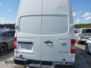 2018 Nissan NV Cargo SV с VIN 1N6BF0LY1JN815320, выставлен на аукционе IAAI как лот 42245307 с пробегом 38 299 миль миль и . История ставок и продаж доступна на DreamBid. Изображение 16.