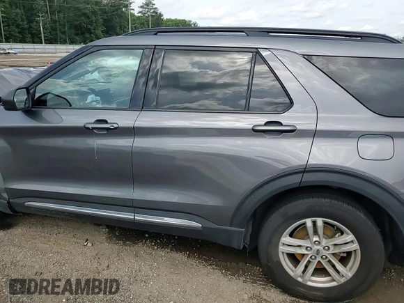 2023 Ford Explorer XLT с VIN 1FMSK7DH4PGB62223, выставлен на аукционе Copart как лот 58716095 с пробегом Не указан миль и Списание • Salvage title. История ставок и продаж доступна на DreamBid. Изображение 14.