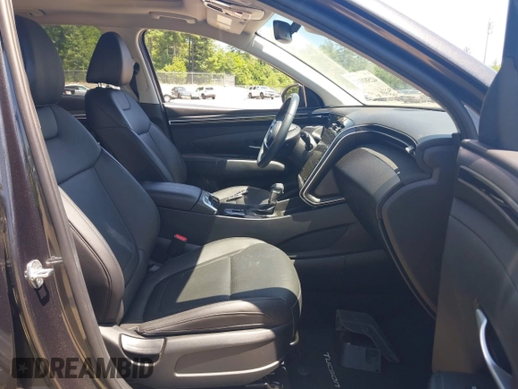 2023 Hyundai Tucson SEL with VIN 5NMJFCAE0PH199415, listed as a IAAI auction lot 42581112 with 29,752 mi miles and . Bid and sale history available at DreamBid. Image 5.