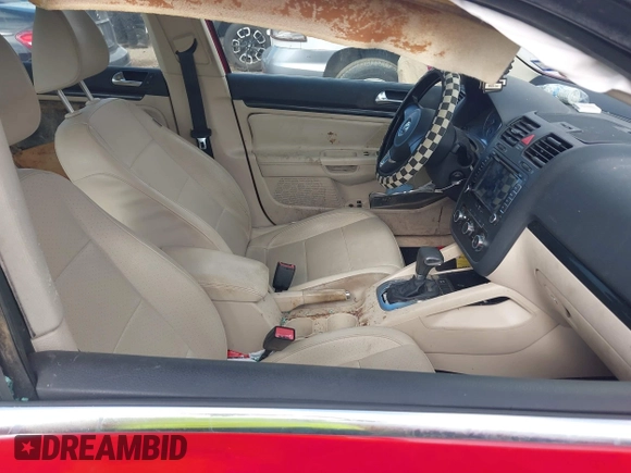 2010 Volkswagen Jetta Limited Edition with VIN 3VWRX7AJ3AM034125, listed as a IAAI auction lot 42577721 with 129,967 mi miles and . Bid and sale history available at DreamBid. Image 5.