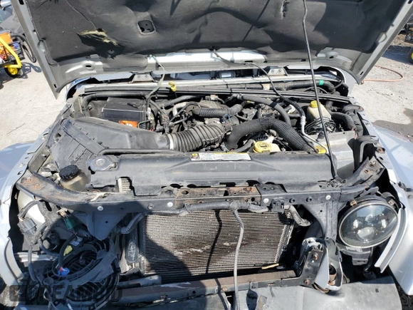 2008 Jeep Wrangler Unlimited Sahara with VIN 1J4GA59188L531892, listed as a Copart auction lot 51522415 with 86,436 mi miles and Salvage Title. Bid and sale history available at carsss.com. Image 12.
