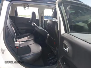 2020 Jeep Compass Trailhawk with VIN 3C4NJDDBXLT189303, listed as a IAAI auction lot 42215585 with 51,453 mi miles and . Bid and sale history available at DreamBid. Image 8.