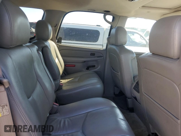 2006 GMC Yukon SLT with VIN 1GKEK13Z16R138445, listed as a Copart auction lot 89165475 with 207,196 mi miles and Salvage Title. Bid and sale history available at carsss.com. Image 11.