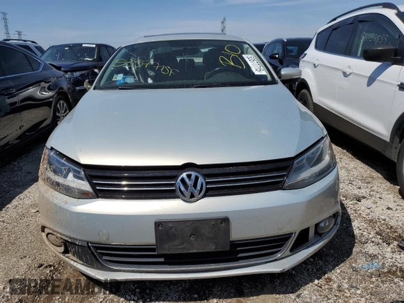 2011 Volkswagen Jetta SEL с VIN 3VWLZ7AJ9BM348461, выставлен на аукционе Copart как лот 53577715 с пробегом 90 591 миль миль и Списание • Salvage title. История ставок и продаж доступна на DreamBid. Изображение 5.