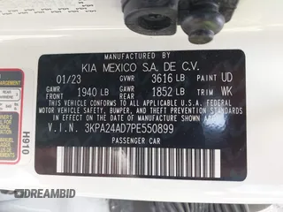 2023 Kia Rio S z VIN 3KPA24AD7PE550899, wystawiony jako IAAI lot #41882407 z przebiegiem 24 966 mil mil oraz . Historia ofert i sprzedaży dostępna na DreamBid. Obrazek 9.