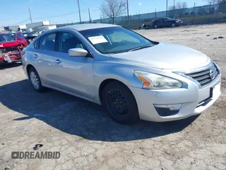 2014 Nissan Altima SV with VIN 1N4AL3AP4EC405136, listed as a IAAI auction lot 41734948 with 175,072 mi miles and . Bid and sale history available at DreamBid. Image 1.