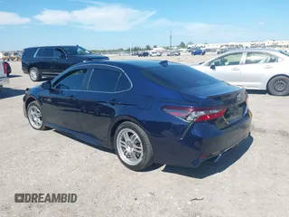2022 Toyota Camry SE with VIN 4T1G11AK7NU637495, listed as a IAAI auction lot 41482491 with 48,433 mi miles and . Bid and sale history available at DreamBid. Image 3.