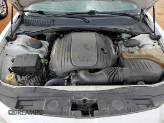 2014 Chrysler 300 with VIN 2C3CCAET6EH382944, listed as a Copart auction lot 84696874 with 252,750 mi miles and Salvage Title. Bid and sale history available at carsss.com. Image 11.