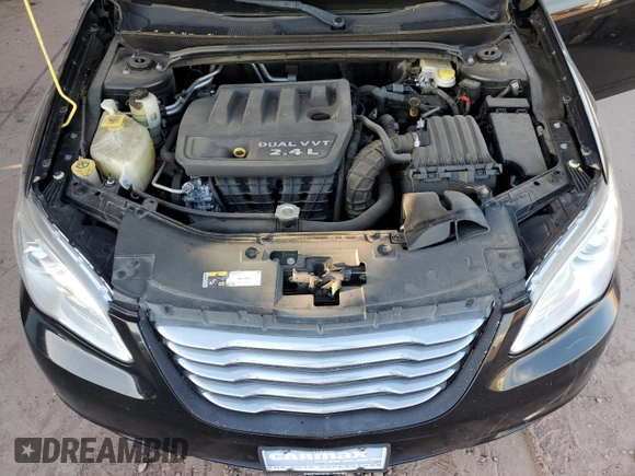 2014 Chrysler 200 Touring with VIN 1C3CCBBB1EN137252, listed as a Copart auction lot 55151275 with 132,878 mi miles and Clean Title. Bid and sale history available at carsss.com. Image 11.