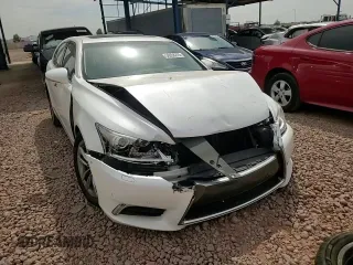 2013 Lexus LS 460 z VIN JTHBL5EF2D5115068, wystawiony jako Copart lot #50638275 z przebiegiem 84 817 mil mil oraz Szkoda całkowita • Salvage title. Historia ofert i sprzedaży dostępna na DreamBid. Obrazek 10.