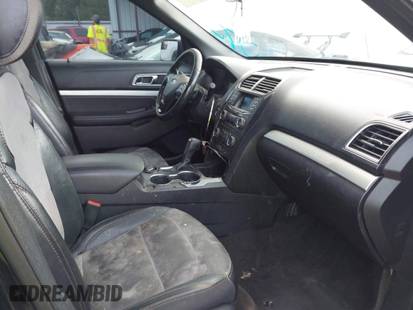 2017 Ford Explorer XLT с VIN 1FM5K7D89HGC74840, выставлен на аукционе IAAI как лот 42355508 с пробегом 168 653 миль миль и . История ставок и продаж доступна на DreamBid. Изображение 5.