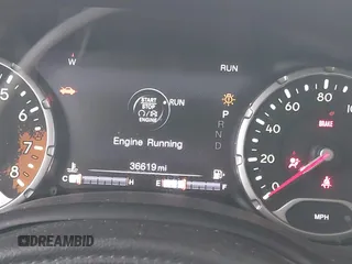 2017 Jeep Renegade Latitude with VIN ZACCJABB2HPG16741, listed as a IAAI auction lot 41746500 with 36,619 mi miles. Bid and sale history available at carsss.com. Image 7.