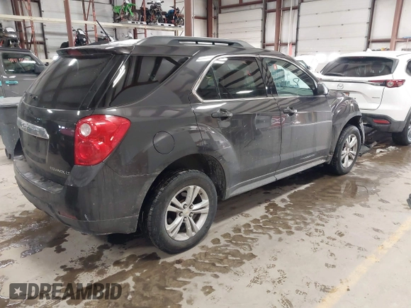 2015 Chevrolet Equinox LT z VIN 2GNALBEK7F6296532, wystawiony jako IAAI lot #41424368 z przebiegiem 152 174 mil mil oraz . Historia ofert i sprzedaży dostępna na DreamBid. Obrazek 4.