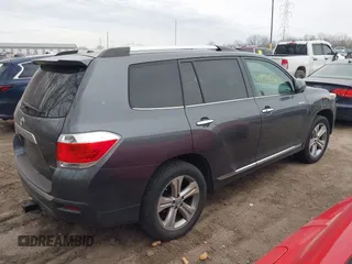 2011 Toyota Highlander Limited with VIN 5TDDK3EH8BS078912, listed as a IAAI auction lot 41706469 with 242,651 mi miles and . Bid and sale history available at DreamBid. Image 4.