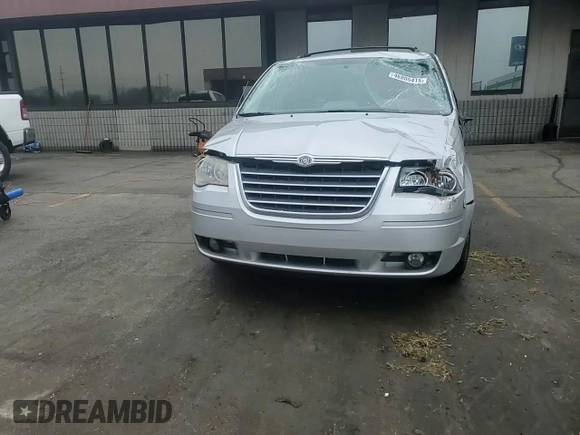 2010 Chrysler Town & Country Touring with VIN 2A4RR5DX0AR395333, listed as a Copart auction lot 46805415 with 181,818 mi miles and Salvage Title. Bid and sale history available at DreamBid. Image 11.