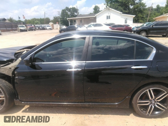 2016 Honda Accord Sport с VIN 1HGCR2F52GA035212, выставлен на аукционе IAAI как лот 42447406 с пробегом Не указан миль и . История ставок и продаж доступна на DreamBid. Изображение 14.