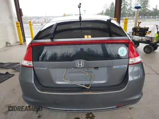 2010 Honda Insight EX with VIN JHMZE2H7XAS034098, listed as a IAAI auction lot 41939869 with 281,689 mi miles and . Bid and sale history available at DreamBid. Image 16.