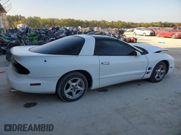 2001 Pontiac Firebird Firebird with VIN 2G2FS22K412145075, listed as a Copart auction lot 71841594 with 156,152 mi miles and Salvage title. Bid and sale history available at DreamBid. Image 3.
