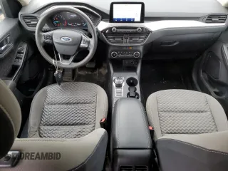 2020 Ford Escape SE z VIN 1FMCU9G61LUB99794, wystawiony jako Copart lot #49996175 z przebiegiem 72 906 mil mil oraz Czysty tytuł • Clean title. Historia ofert i sprzedaży dostępna na DreamBid. Obrazek 8.