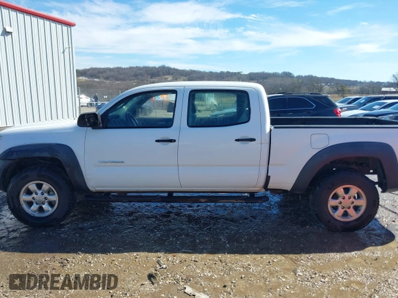 2006 Toyota Tacoma with VIN 3TMMU52N06M002199, listed as a IAAI auction lot 41622522 with 181,818 mi miles and . Bid and sale history available at DreamBid. Image 15.
