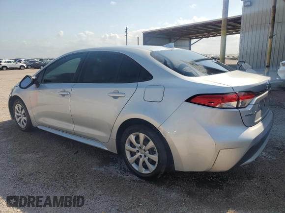 2022 Toyota Corolla LE with VIN 5YFEPMAEXNP283653, listed as a Copart auction lot 49396525 with 70,501 mi miles and Clean Title. Bid and sale history available at carsss.com. Image 2.