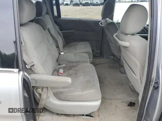 2008 Honda Odyssey EX с VIN 5FNRL38408B050739, выставлен на аукционе Copart как лот 56195645 с пробегом 270 537 миль миль и Списание • Salvage title. История ставок и продаж доступна на DreamBid. Изображение 11.