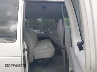 2006 Ford Econoline Passenger XL с VIN 1FBSS31L26HA46697, выставлен на аукционе IAAI как лот 42234645 с пробегом 143 198 миль миль и . История ставок и продаж доступна на DreamBid. Изображение 8.