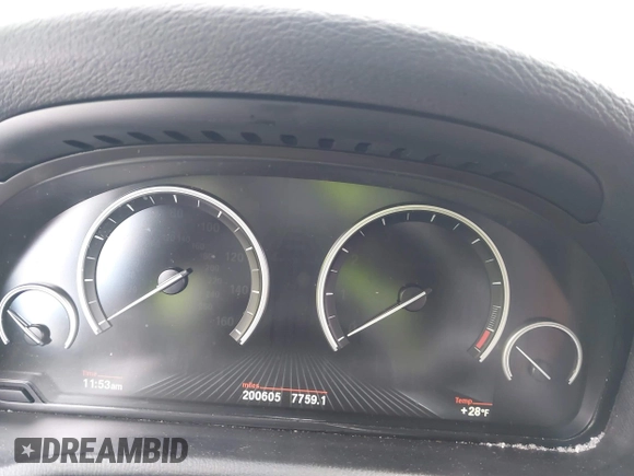 2016 BMW X3 xDrive28i with VIN 5UXWX9C56G0D91524, listed as a IAAI auction lot 41223291 with 200,605 mi miles. Bid and sale history available at carsss.com. Image 14.