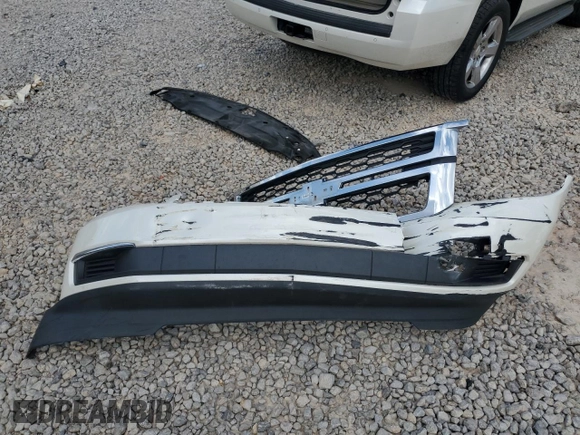 2015 Chevrolet Tahoe LT z VIN 1GNSCBKC5FR638002, wystawiony jako Copart lot #54857225 z przebiegiem 142 165 mil mil oraz Szkoda całkowita • Salvage title. Historia ofert i sprzedaży dostępna na DreamBid. Obrazek 13.