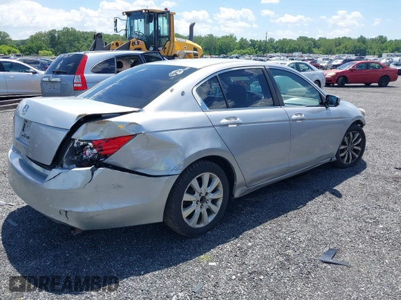 2008 Honda Accord LX z VIN 1HGCP26378A120407, wystawiony jako IAAI lot #39600380 z przebiegiem 208 488 mil mil oraz . Historia ofert i sprzedaży dostępna na DreamBid. Obrazek 4.