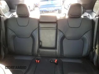 2019 Jeep Cherokee Limited with VIN 1C4PJMDX7KD193995, listed as a Copart auction lot 50142795 with 32,779 mi miles and Salvage Title. Bid and sale history available at carsss.com. Image 10.