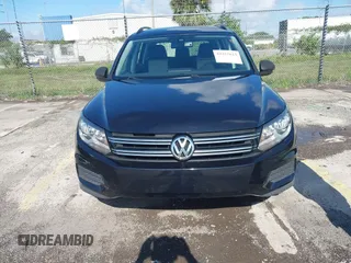 2016 Volkswagen Tiguan SEL with VIN WVGAV7AX2GW032915, listed as a IAAI auction lot 42257623 with 133,832 mi miles and . Bid and sale history available at DreamBid. Image 6.