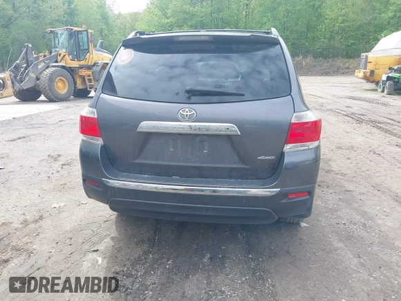2013 Toyota Highlander Limited z VIN 5TDDK3EH0DS221967, wystawiony jako IAAI lot #42306472 z przebiegiem 198 316 mil mil oraz . Historia ofert i sprzedaży dostępna na DreamBid. Obrazek 17.