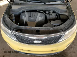 2014 Kia Sorento LX with VIN 5XYKT4A79EG525448, listed as a Copart auction lot 87091004 with 176,854 mi miles and Clean Title. Bid and sale history available at carsss.com. Image 11.