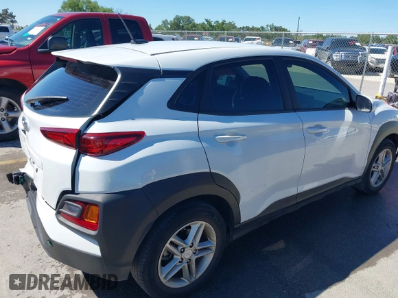 2020 Hyundai Kona SE with VIN KM8K12AA7LU424244, listed as a IAAI auction lot 42081675 with 35,251 mi miles. Bid and sale history available at carsss.com. Image 18.