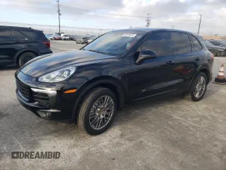 2016 Porsche Cayenne S z VIN WP1AB2A22GLA94996, wystawiony jako Copart lot #89379975 z przebiegiem 53 709 mil mil oraz Czysty tytuł • Clean title. Historia ofert i sprzedaży dostępna na DreamBid. Obrazek 1.