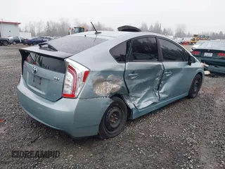2015 Toyota Prius Four with VIN JTDKN3DU6F1951346, listed as a IAAI auction lot 41841483 with 258,939 mi miles. Bid and sale history available at carsss.com. Image 4.