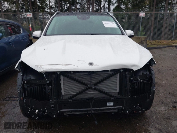 2024 Mercedes-Benz GLE 450 with VIN 4JGFB5KB3RB177056, listed as a IAAI auction lot 41242732 with 2,030 mi miles and . Bid and sale history available at DreamBid. Image 13.