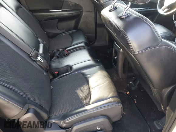 2015 Dodge Journey Crossroad with VIN 3C4PDCGB7FT723142, listed as a IAAI auction lot 42533562 with 217,413 mi miles and . Bid and sale history available at DreamBid. Image 8.