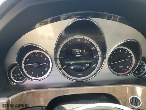 2013 Mercedes-Benz E-Class E 350 Luxury with VIN WDDHF5KBXDA692948, listed as a Copart auction lot 47656545 with 84,166 mi miles and Clean Title. Bid and sale history available at carsss.com. Image 9.