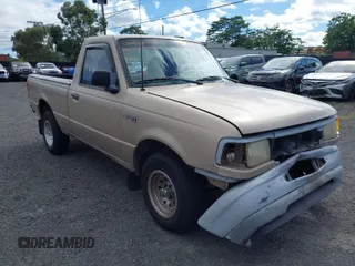 1996 Ford Ranger XL with VIN 1FTCR10UXTPA98929, listed as a IAAI auction lot 41320892 with 84,158 mi miles. Bid and sale history available at carsss.com. Image 1.