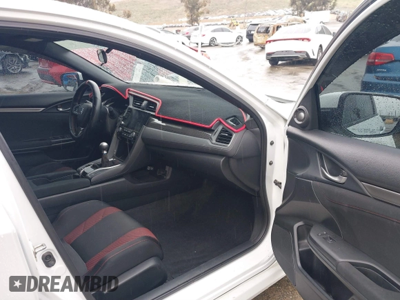 2020 Honda Civic Si z VIN 2HGFC1E59LH707630, wystawiony jako IAAI lot #41764310 z przebiegiem 116 714 mil mil oraz . Historia ofert i sprzedaży dostępna na DreamBid. Obrazek 5.